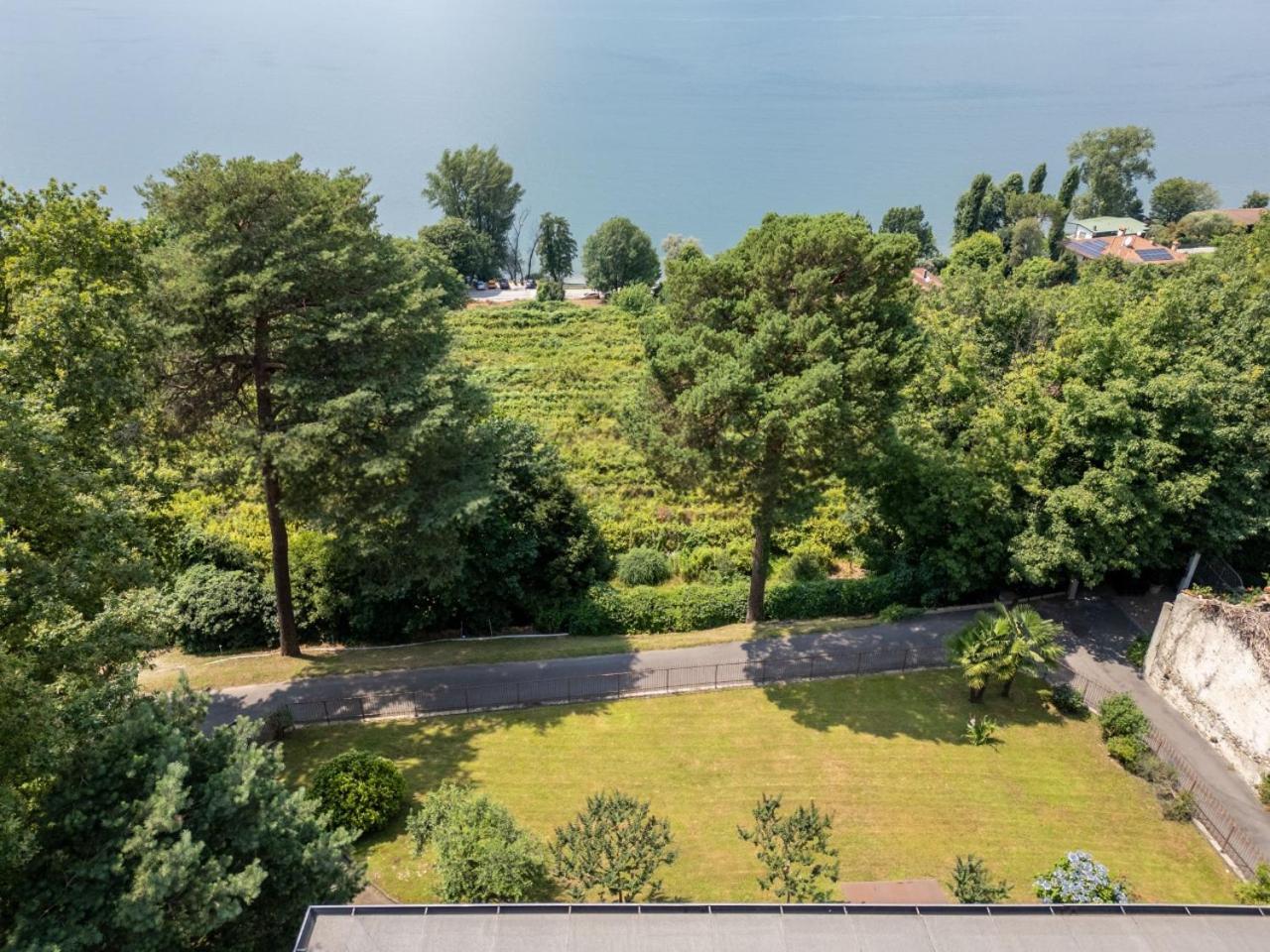 La Casa Di Giulia - Holiday Home Ranco Zewnętrze zdjęcie